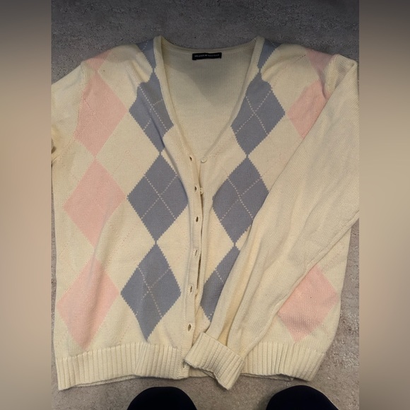 Brandy Melville Sweaters BUNDLE - Picture 2 of 7